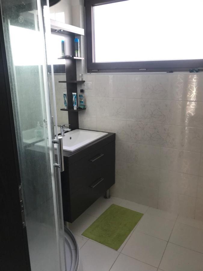 Paskal Themal Apartman, Free Parking Inside The Building Apartment Budapest Luaran gambar