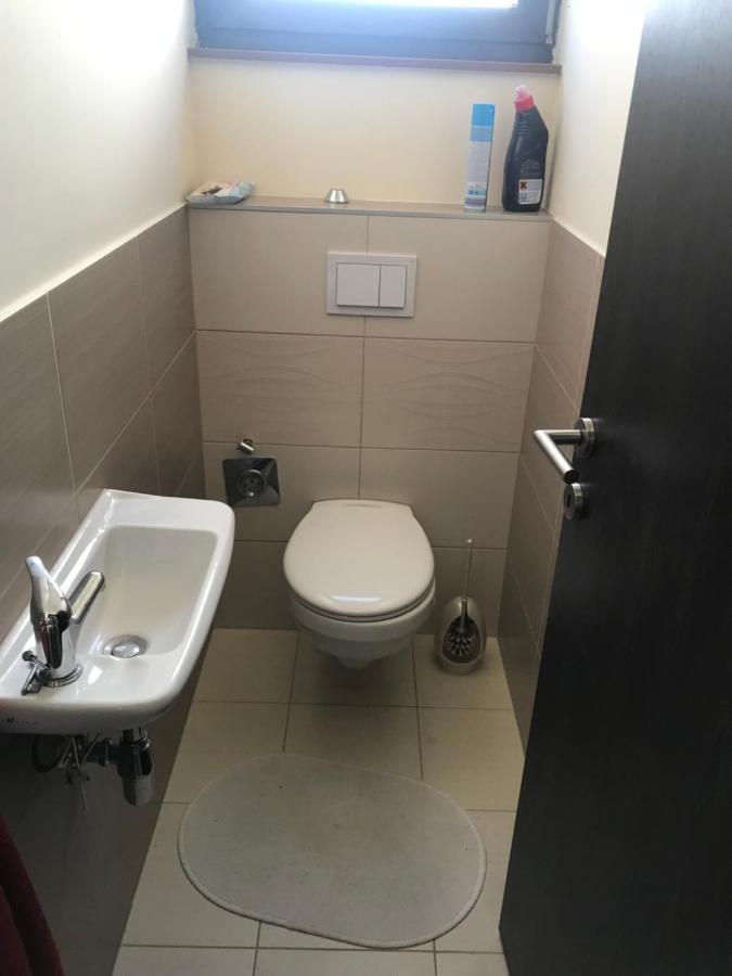Paskal Themal Apartman, Free Parking Inside The Building Apartment Budapest Luaran gambar